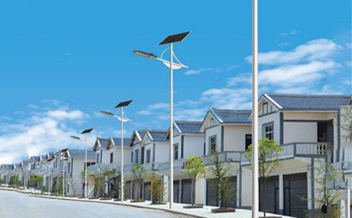 海原太阳能路灯配置与在乡村道路照明中的应用